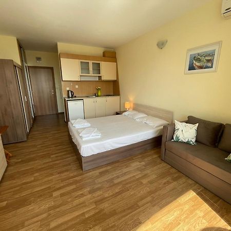 Rutland Sp Apartments Ravda Ngoại thất bức ảnh