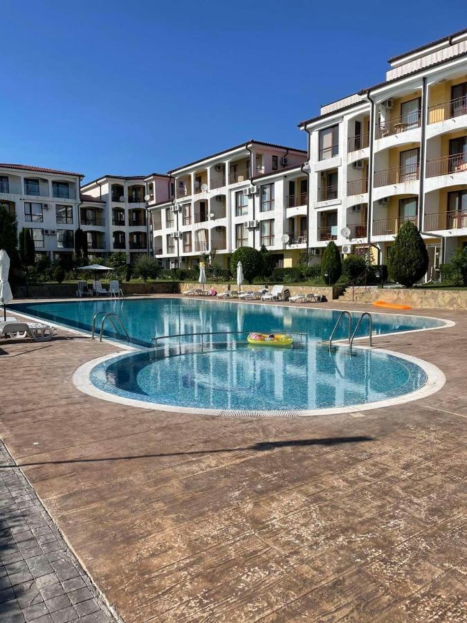 Rutland Sp Apartments Ravda Ngoại thất bức ảnh