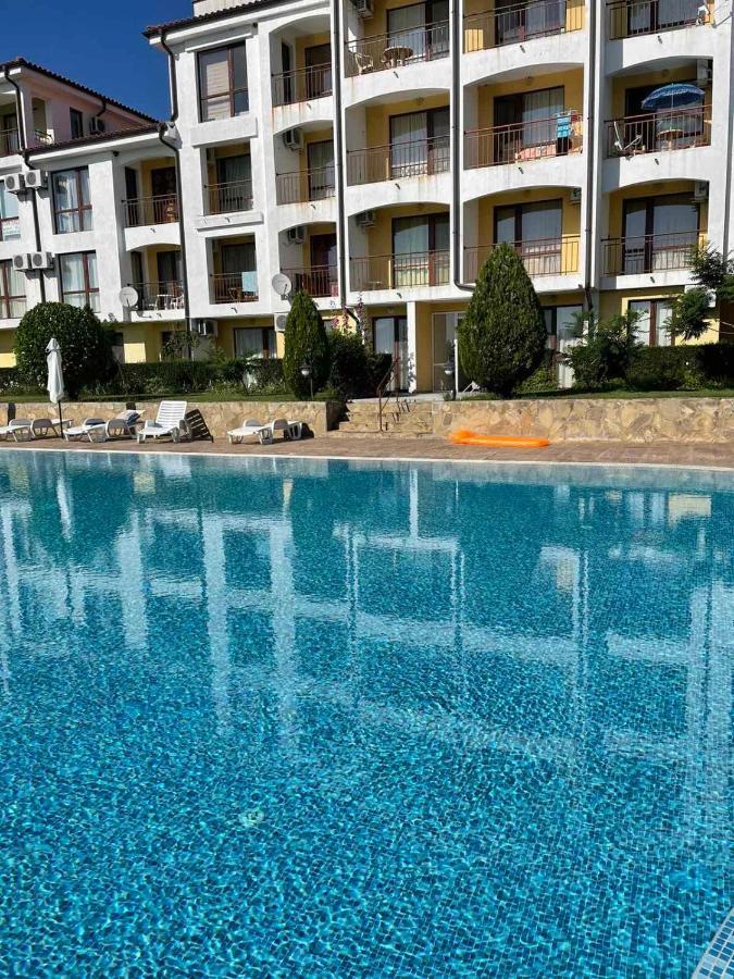 Rutland Sp Apartments Ravda Ngoại thất bức ảnh