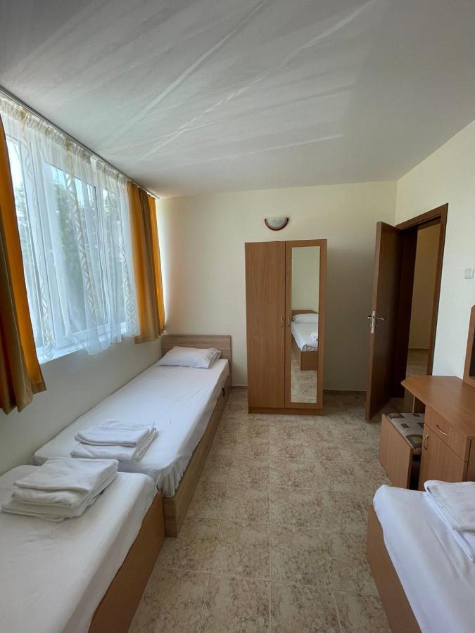 Rutland Sp Apartments Ravda Ngoại thất bức ảnh