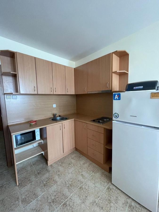 Rutland Sp Apartments Ravda Ngoại thất bức ảnh