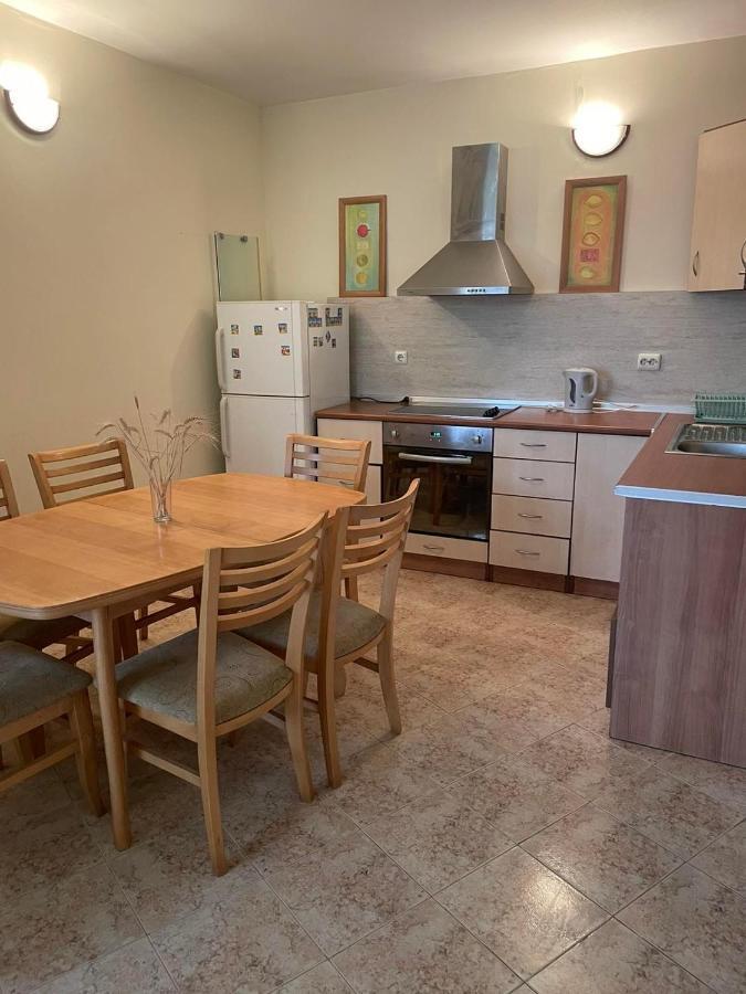 Rutland Sp Apartments Ravda Ngoại thất bức ảnh