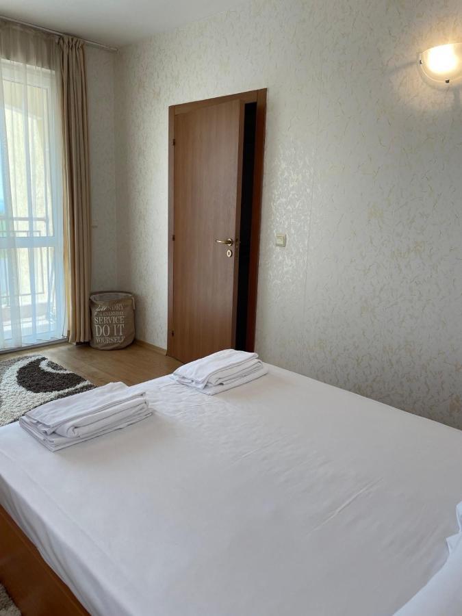 Rutland Sp Apartments Ravda Ngoại thất bức ảnh