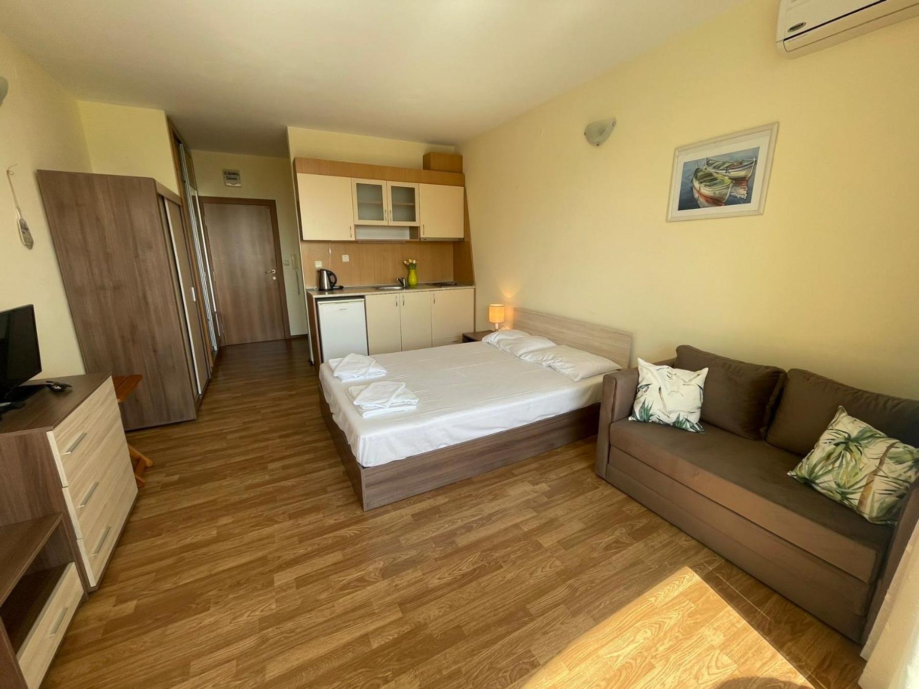 Rutland Sp Apartments Ravda Ngoại thất bức ảnh
